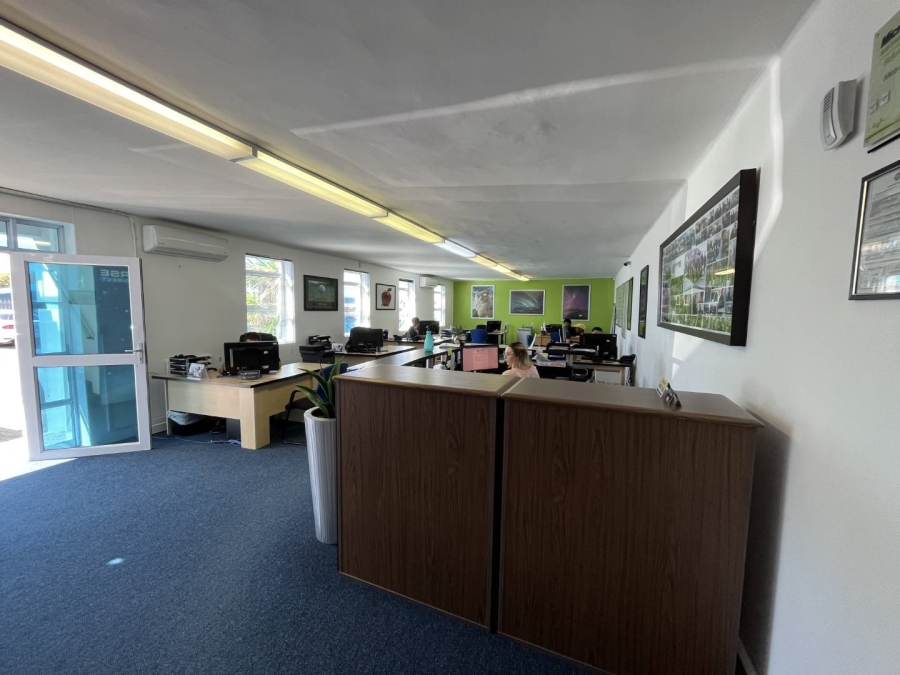 To Let commercial Property for Rent in Montague Gardens Western Cape